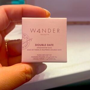 Wander Beauty Double Date eyeshadow Duo Smitten/Swoon